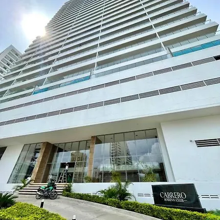 Hermoso Apartamento Frente Al Mar Apartamento *